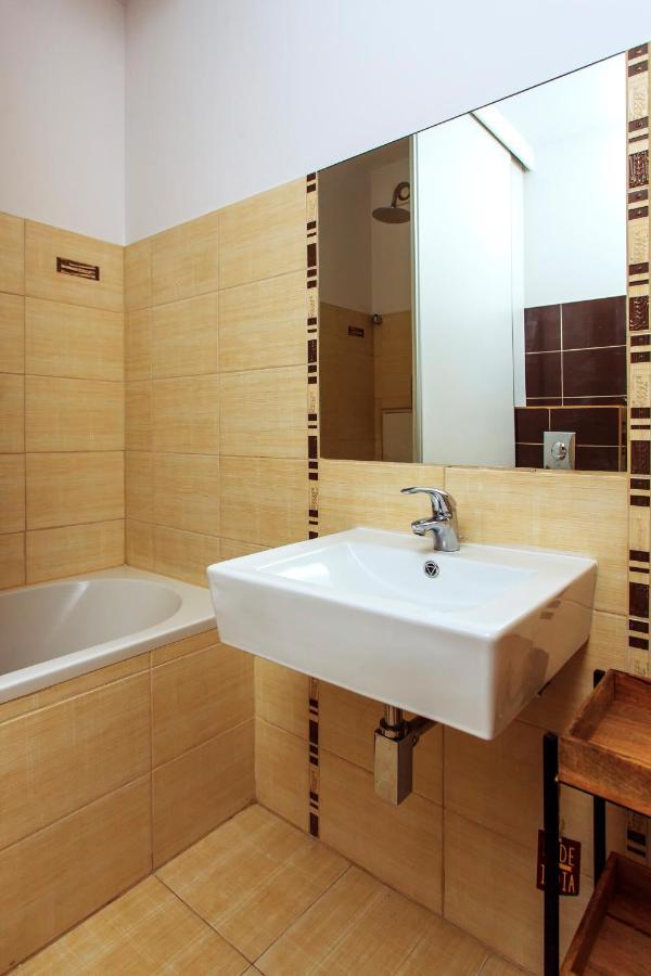 Comfy Apartment Dobra 54 Warsaw Ngoại thất bức ảnh